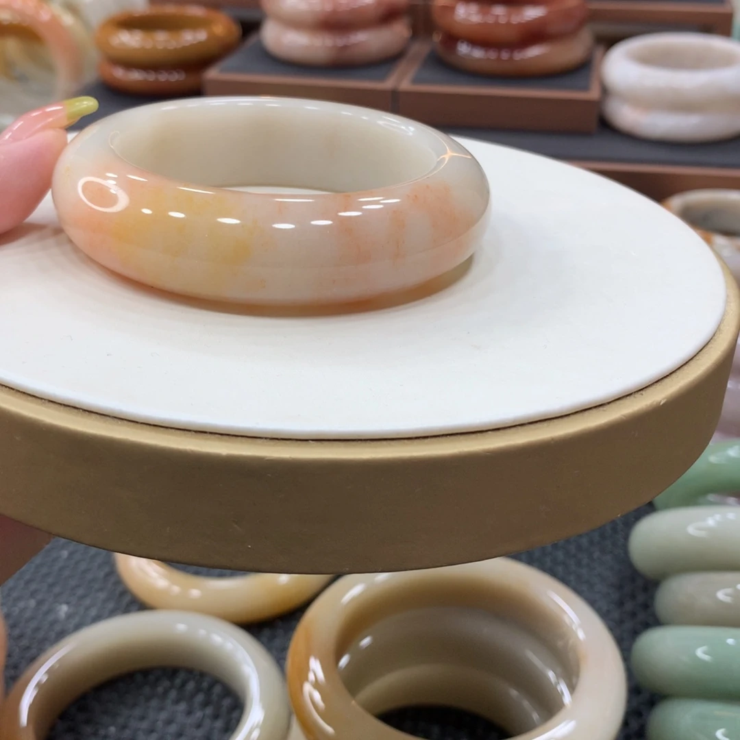 石英质玉合金手镯