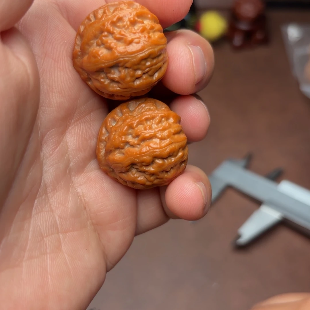 大***G文玩核桃把件120000000