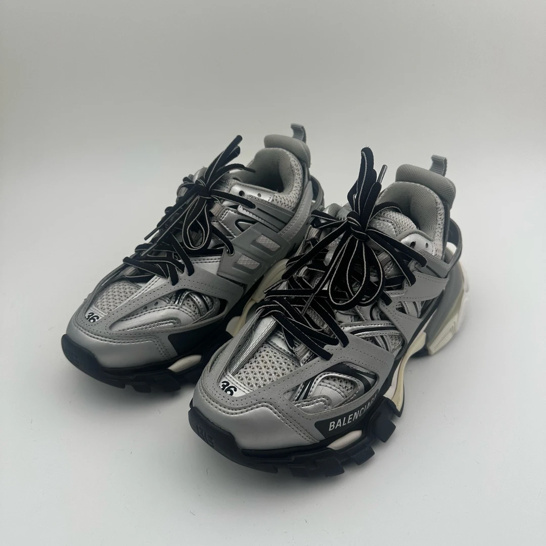 99新 Balenciaga/巴黎世家 Balenciaga巴黎世家 Track 36码/4028