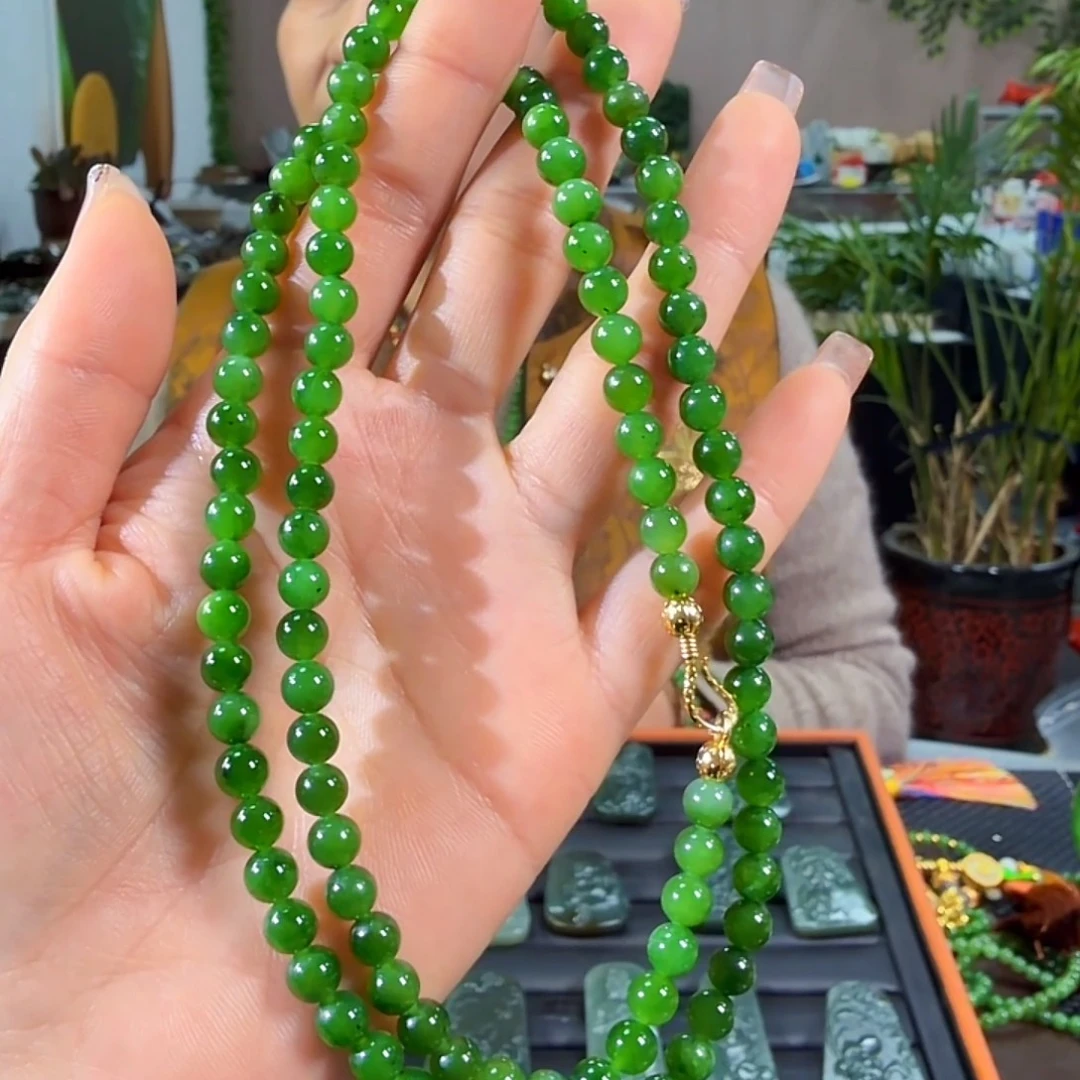 和田玉（碧玉）未镶嵌颈饰卡6