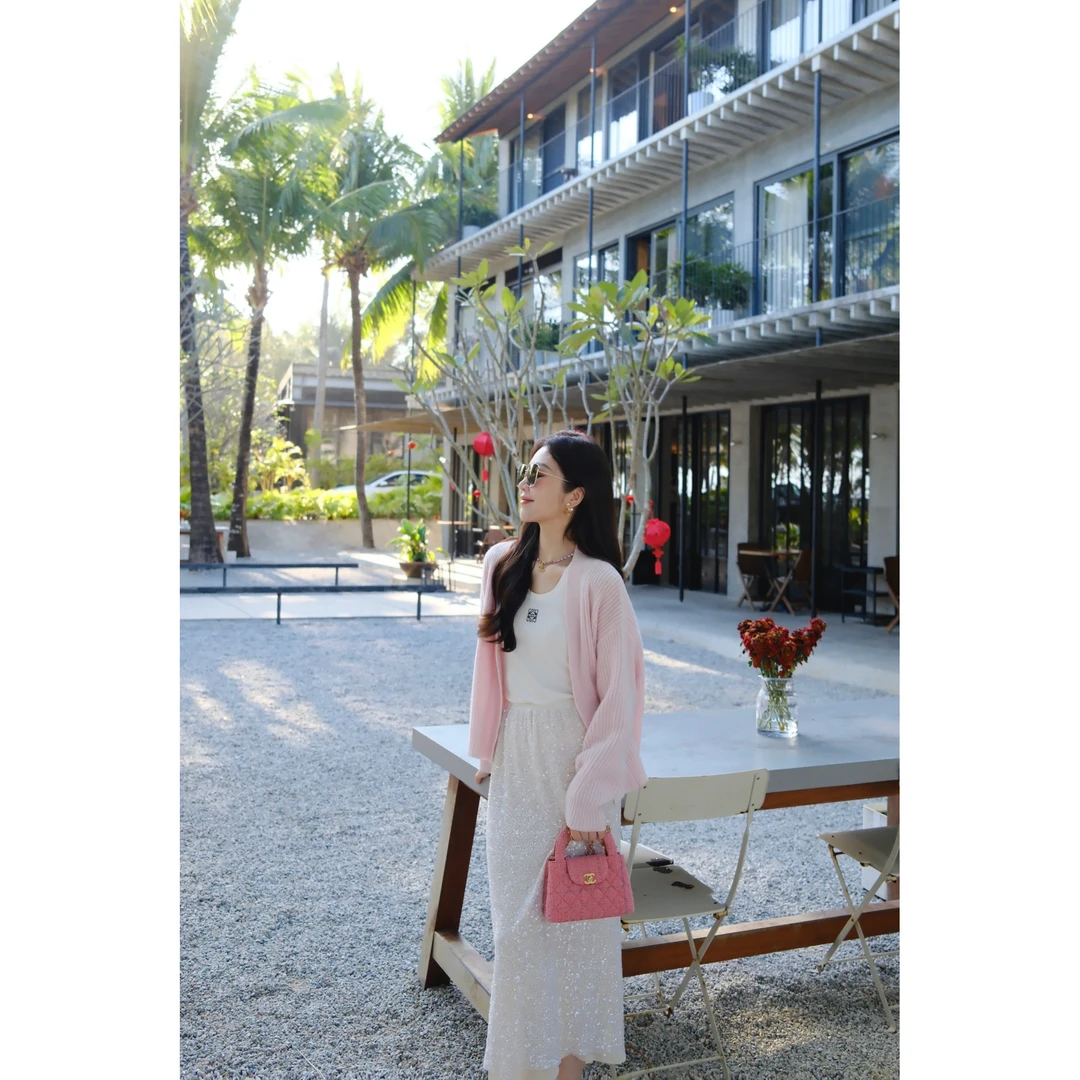 希娜 落樱吹雪 韩系慵懒风宽松针织开衫外套