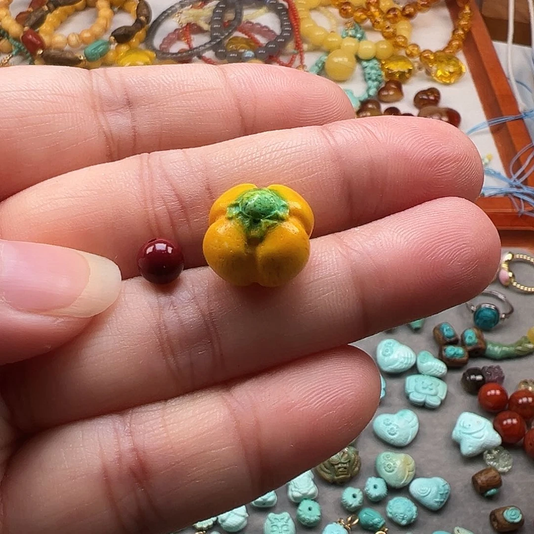 南红玛瑙未镶嵌颈饰