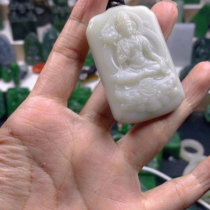 和田玉未镶嵌珠宝半成品