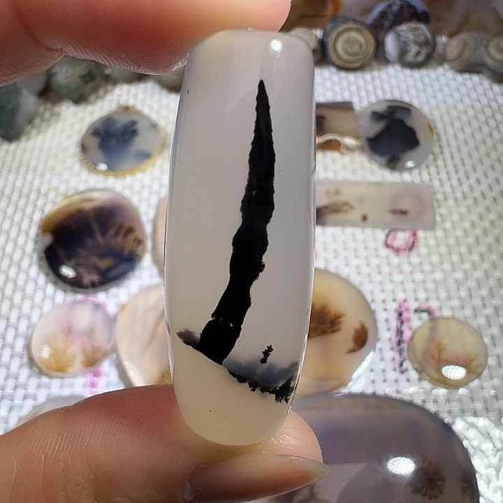 玛瑙/玉髓未镶嵌颈饰