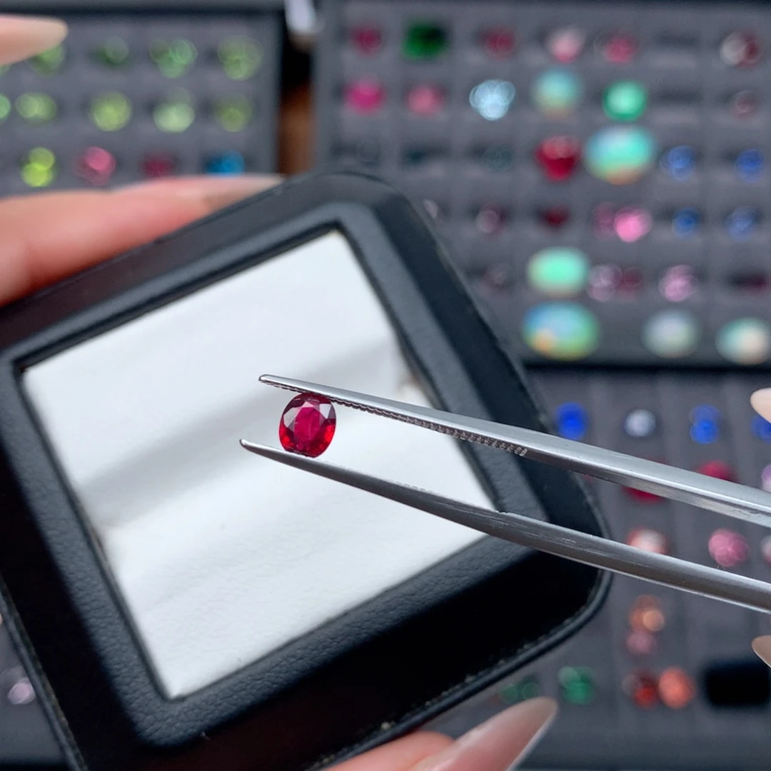 红宝石裸石未镶嵌40分