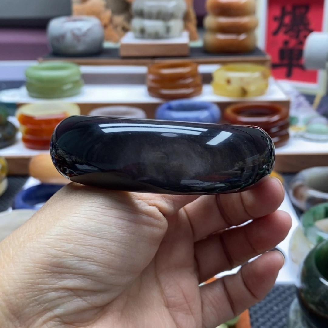 石英质玉手镯未镶嵌M****