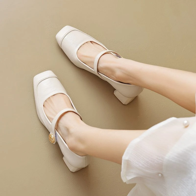 2025爆款百搭新款法式简约方根高跟鞋一字带明星同款百搭鞋子粗跟