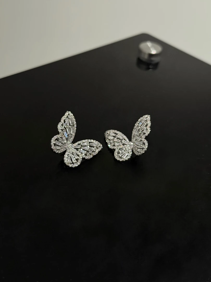 合金耳饰 【17SR】蝴蝶气质显脸小小众百搭时尚耳钉