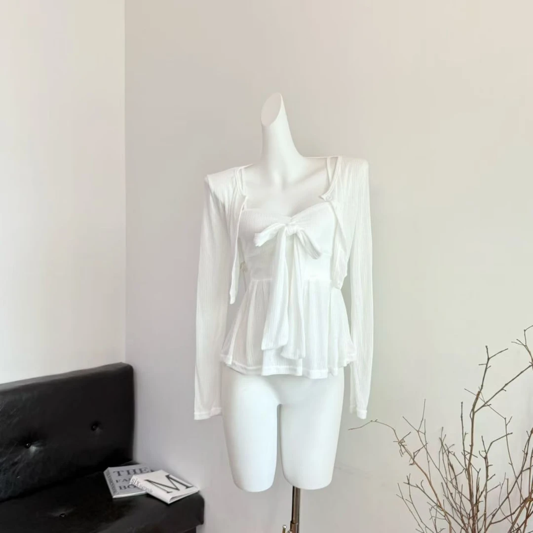 ‘少女老钱风’白色针织开衫吊带套装女开春穿搭一整套