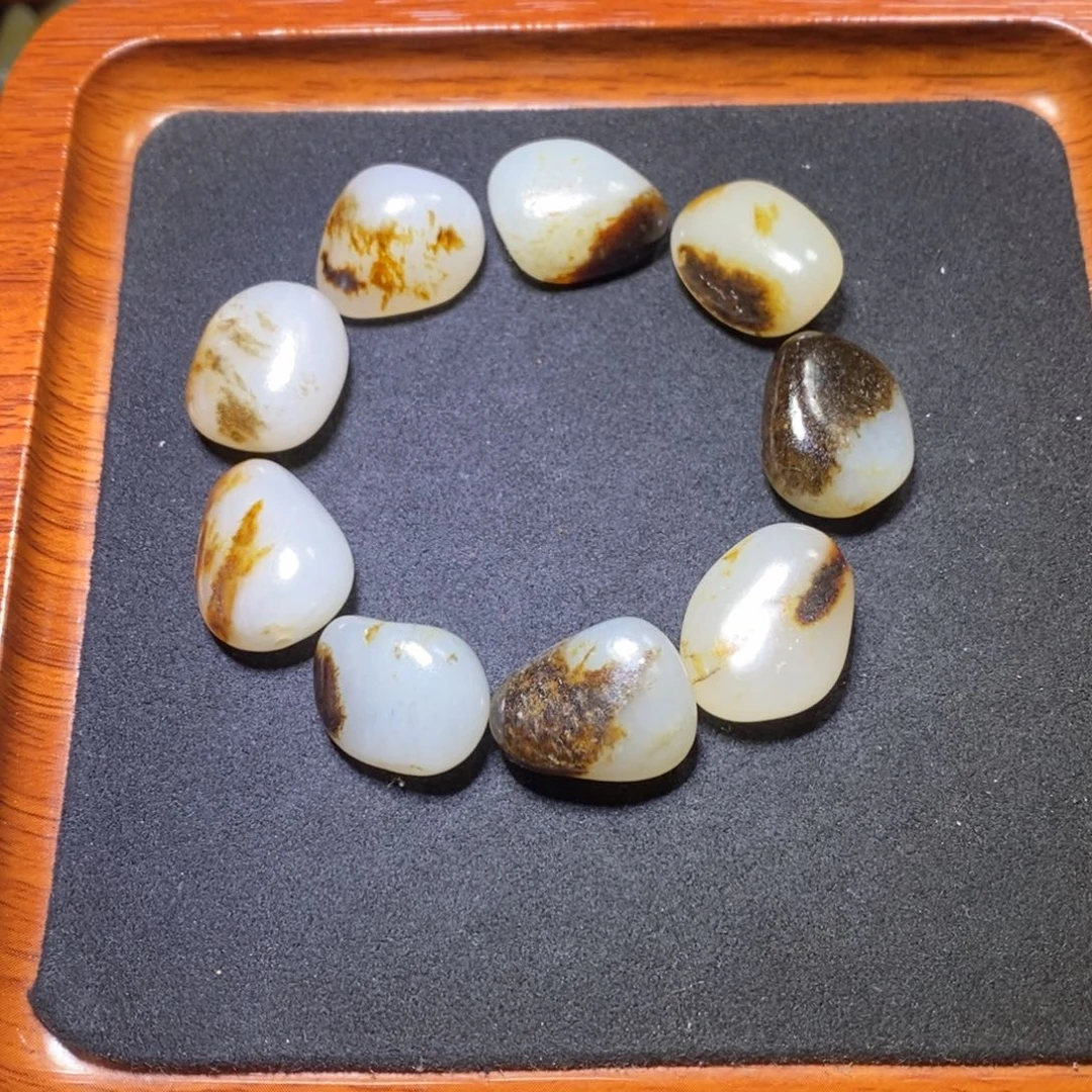 和田玉未镶嵌手链