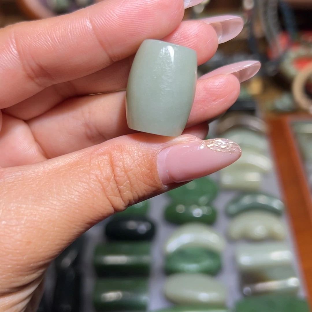 和田玉子料青白玉桶珠未镶嵌定制和田玉