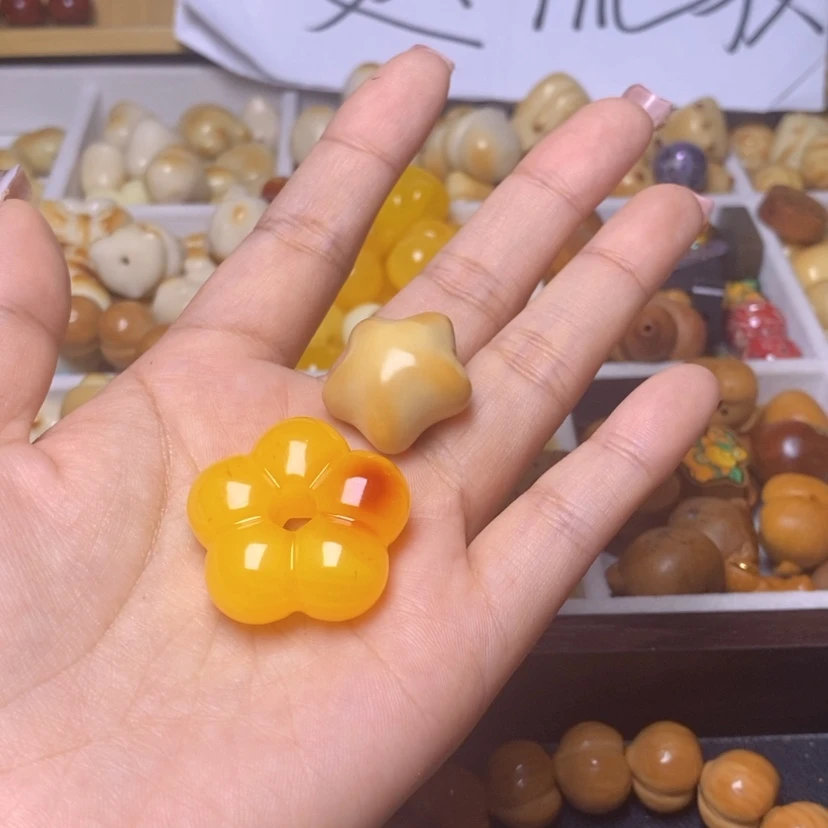 【闪购商品】吊坠橄榄核a*a配饰