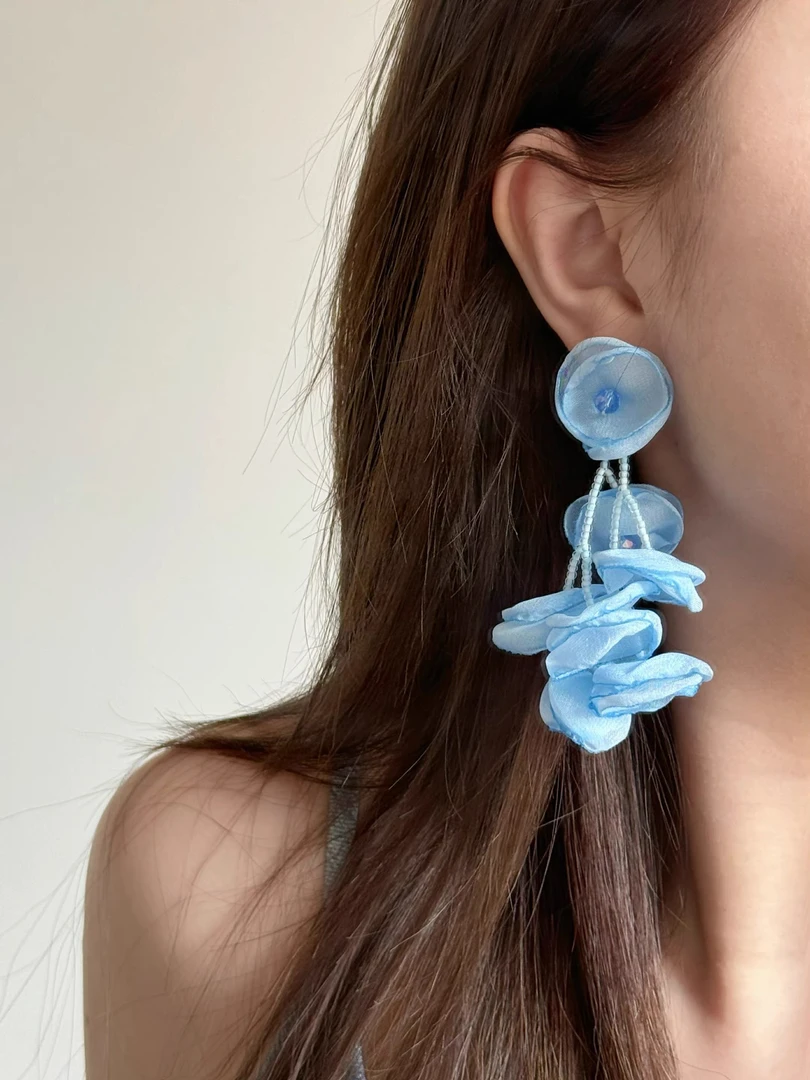 合金耳饰 银针蓝色系度假风温柔花朵蝴蝶结耳钉清新氛围感耳饰