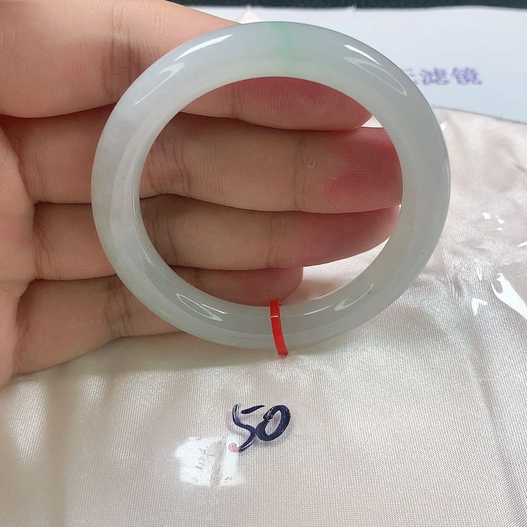 翡翠手镯（圆镯）未镶嵌324号