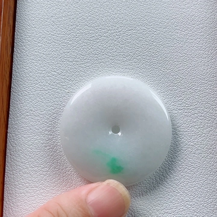 颈饰未镶嵌翡翠孤品