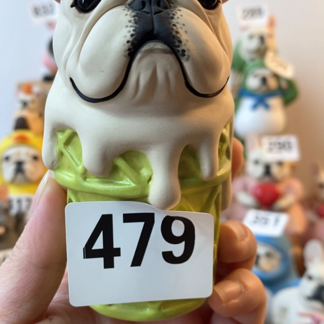 【闪购商品】陶瓷法斗水杯摆件微479