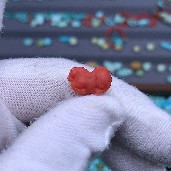 南红玛瑙未镶嵌珠宝奇石