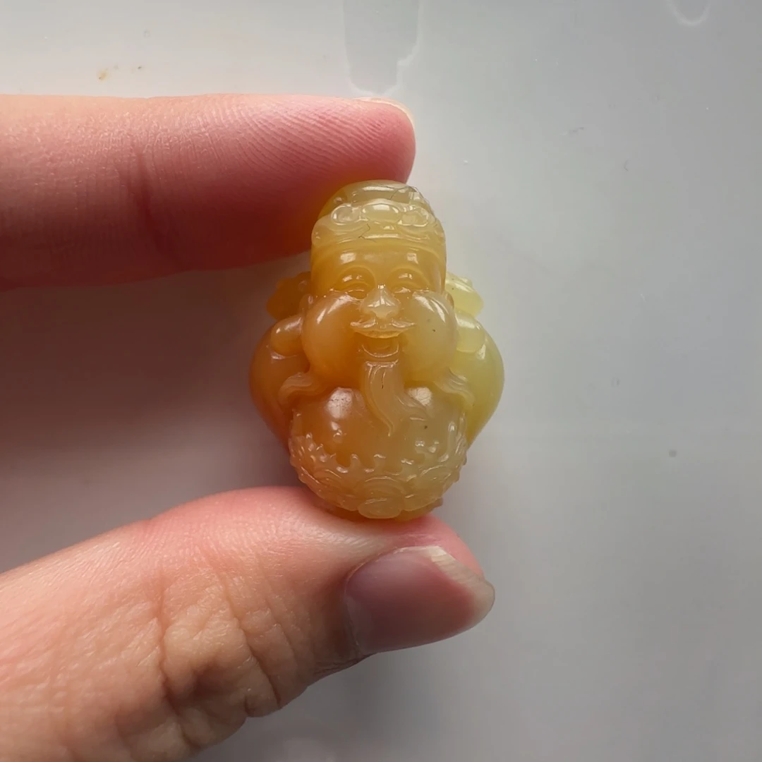 石英质玉未镶嵌颈饰