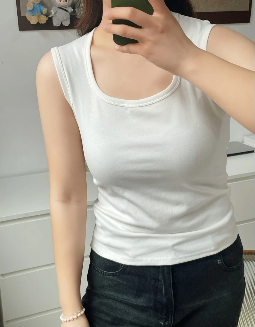 SAN新款大码微胖打底背心女方领显瘦宽边遮副乳百搭内搭纯色无袖