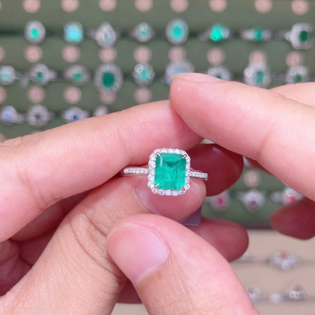 祖母绿戒指18K金镶嵌1.6ct