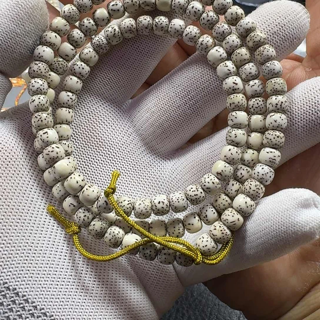 星月菩提手串八***食星月菩提7*6原生态（拆封走色）