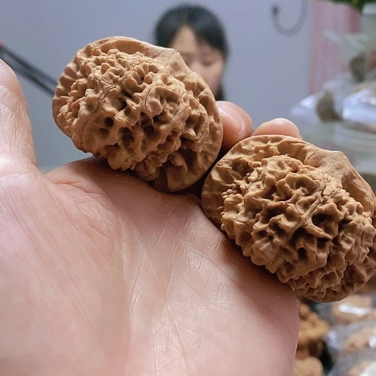 【闪购商品】把件文玩核桃52官帽红皮