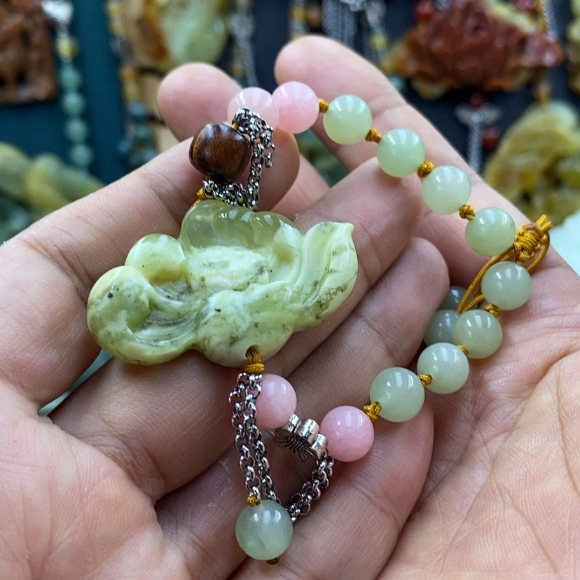 【闪购商品】未镶嵌岫玉手牌