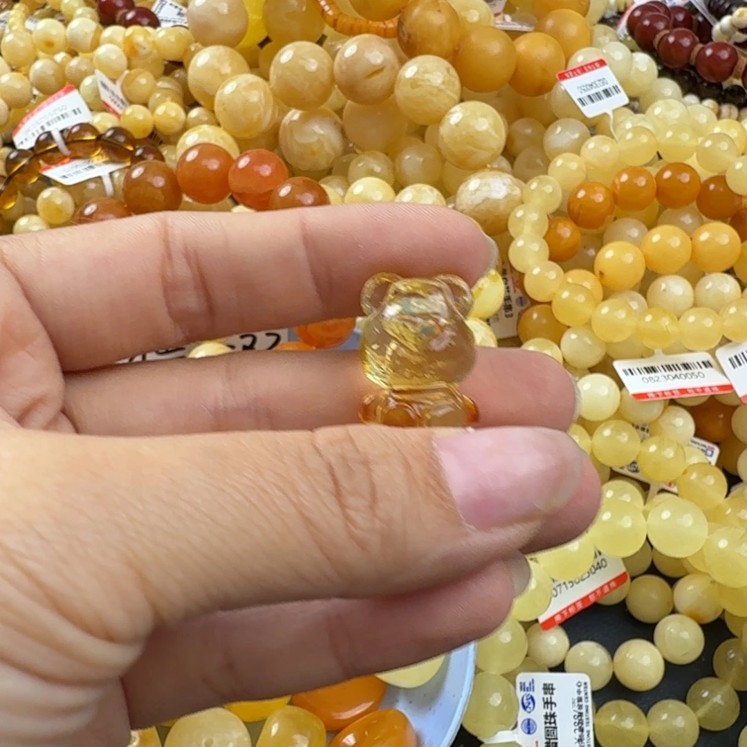 琥珀未镶嵌珠宝奇石