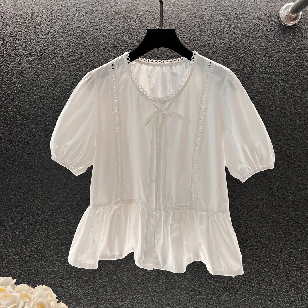 25新款 浪漫田园风 白色镂空花边领口泡泡袖百搭宽松收腰衬衣