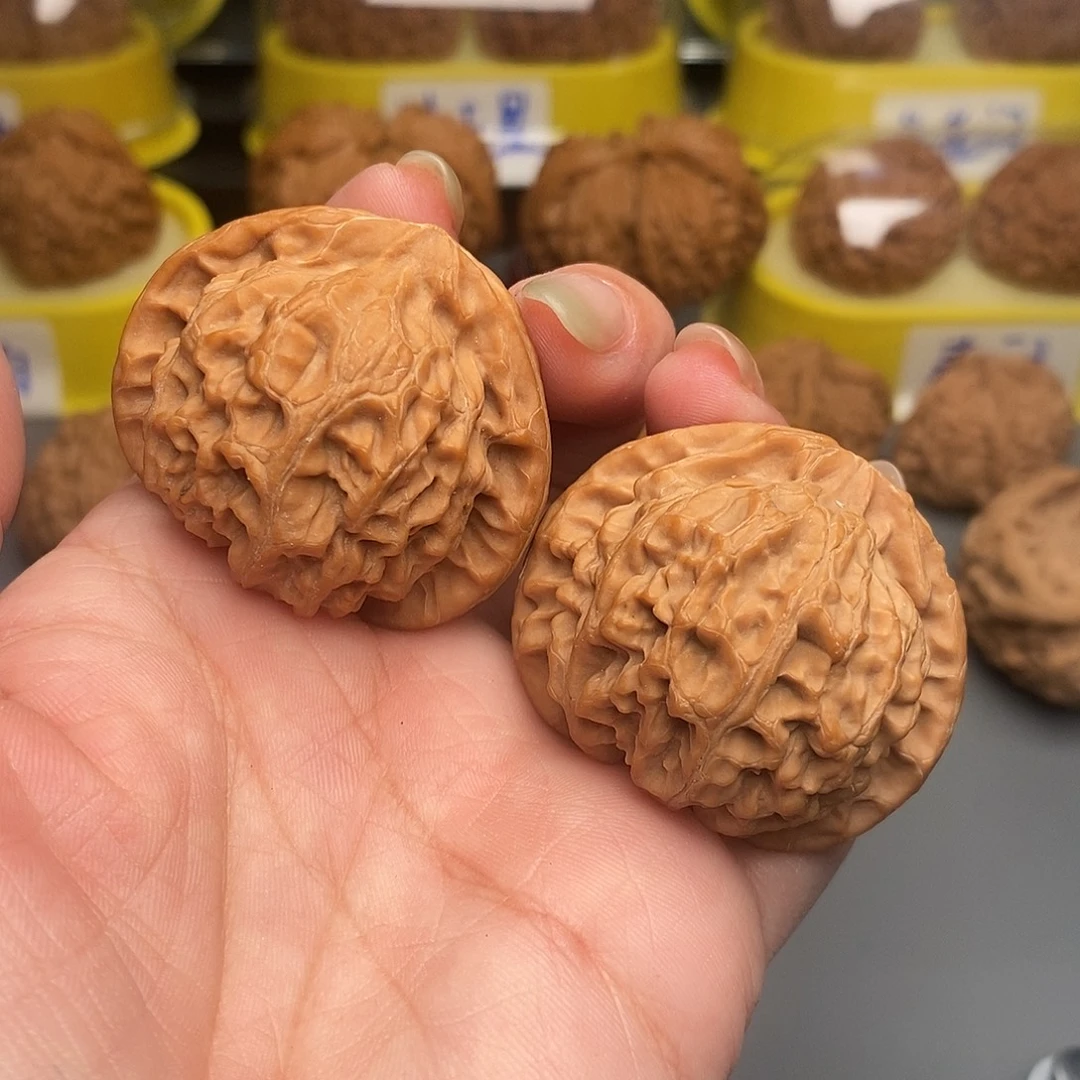 木质类文玩核桃宫灯