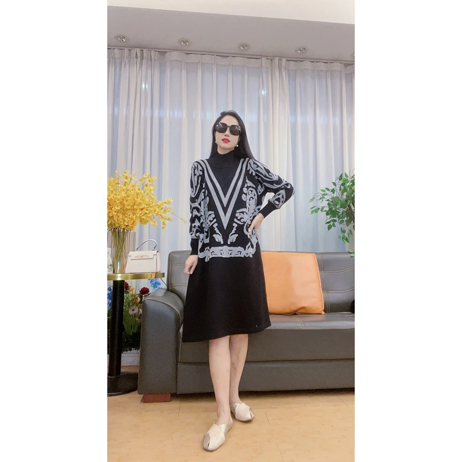 4435 大码女装长袖连衣裙早秋新款针织裙