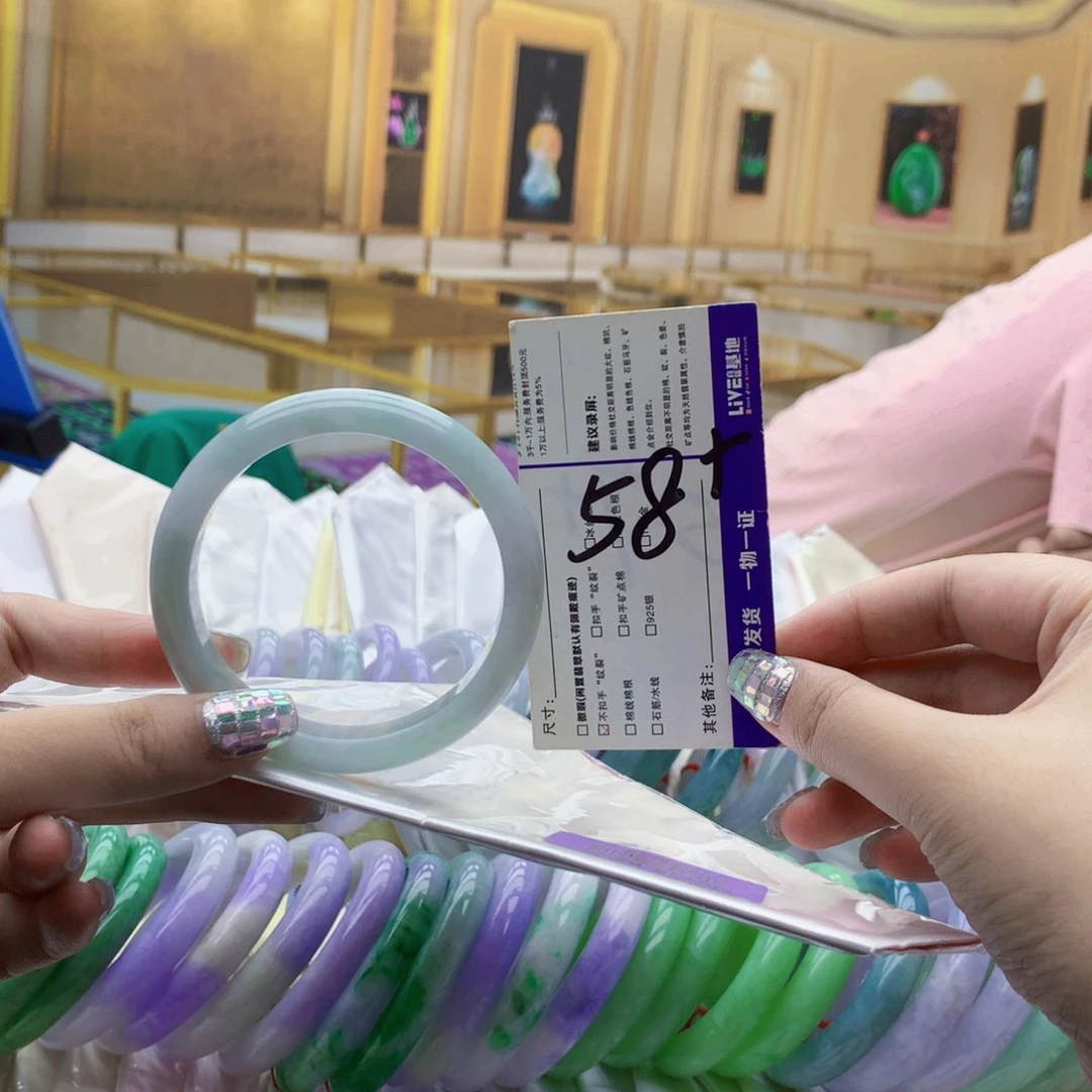 翡翠未镶嵌手镯qp