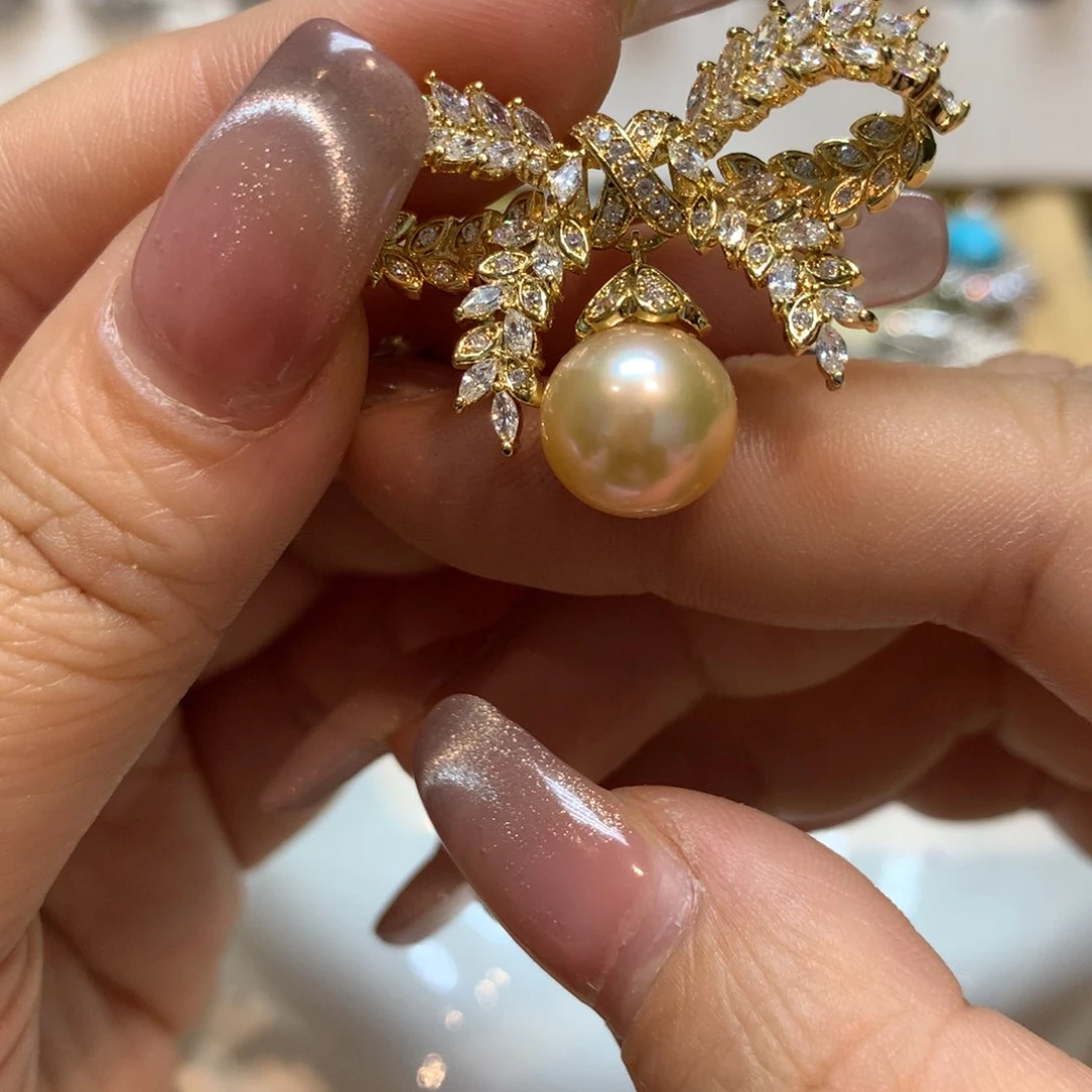 淡水珍珠胸饰未镶嵌