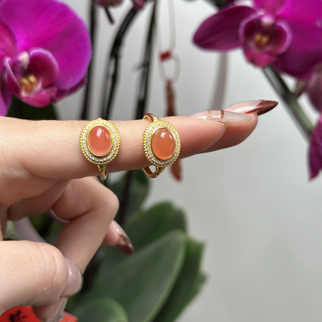 JY3天然南红S925银镶戒指8*6多样性发其一