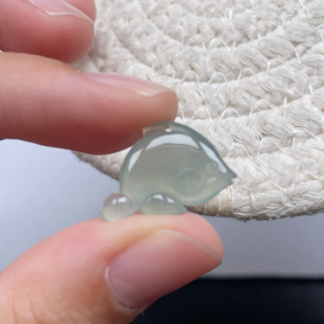 翡翠未镶嵌颈饰天然A货缅甸翡翠