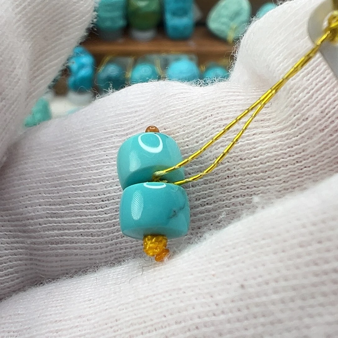 绿松石配饰未镶嵌