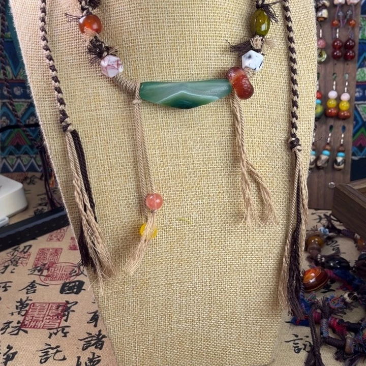 玛瑙/玉髓未镶嵌颈饰