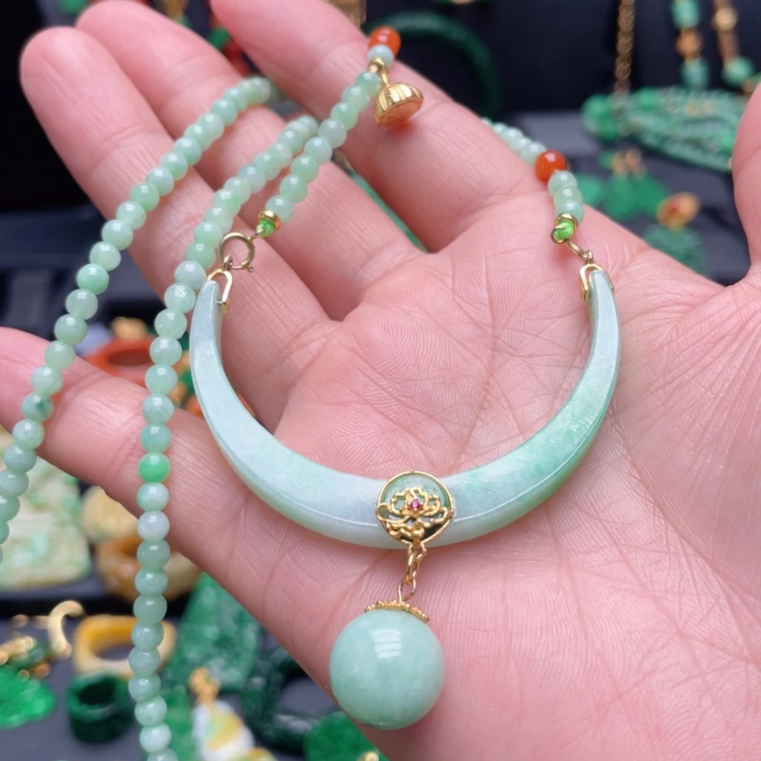 翡翠银S925镶嵌颈饰