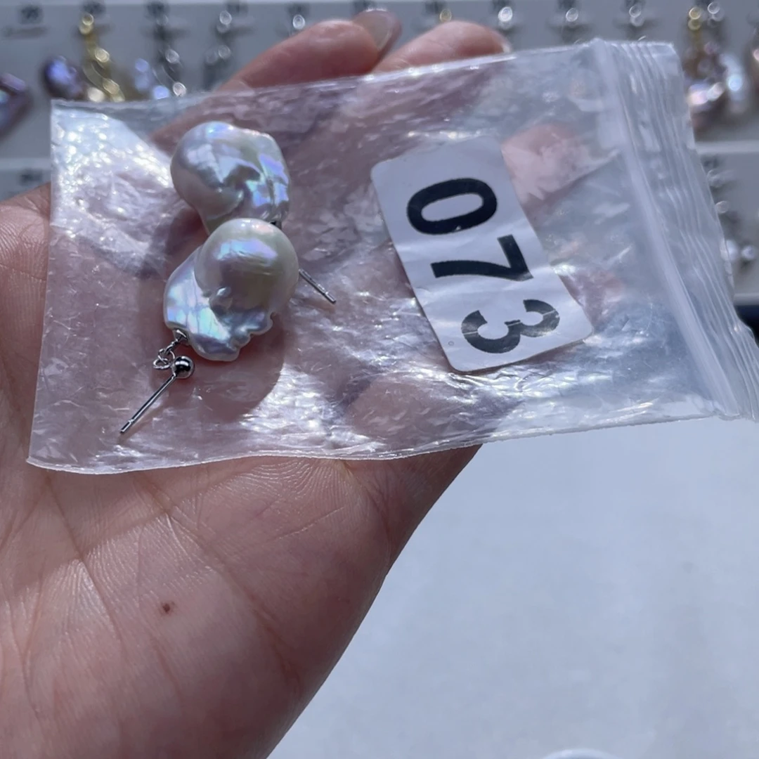 *****未镶嵌淡水珍珠耳饰