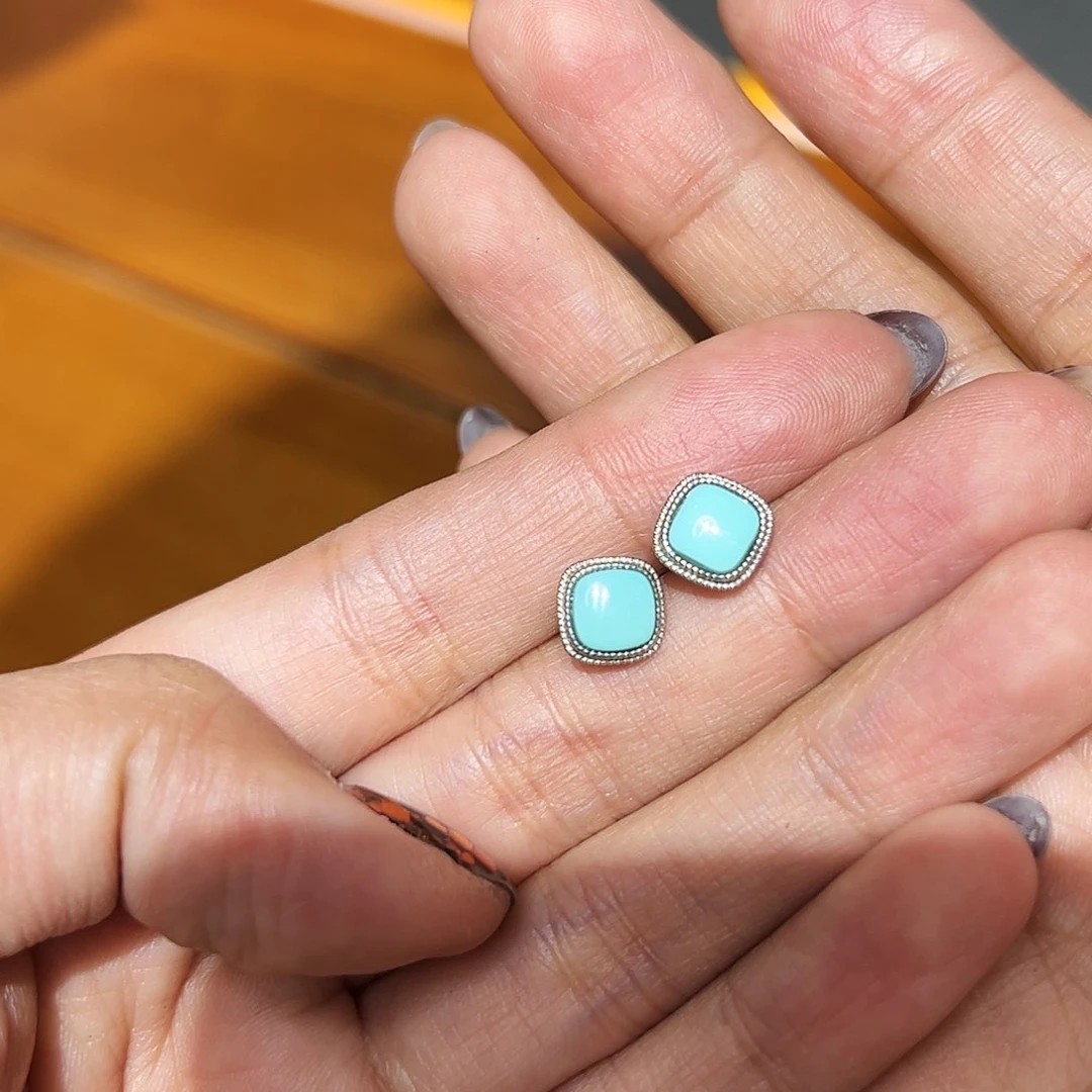 绿松石耳饰银S925镶嵌小**霏