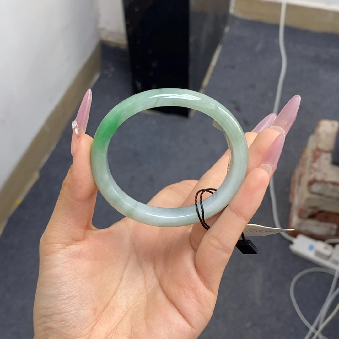 翡翠手镯未镶嵌54贵妃