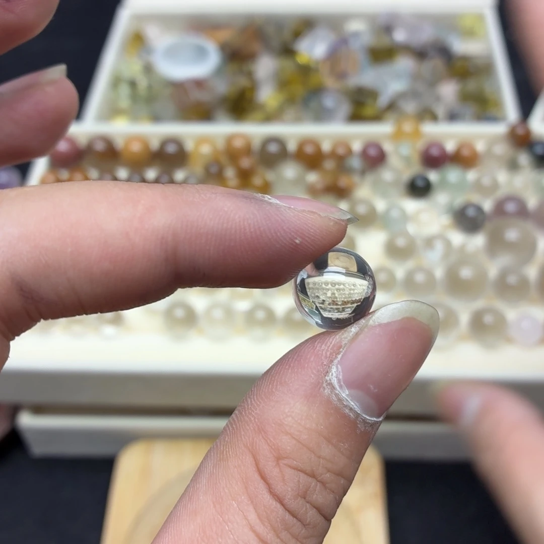 未镶嵌珠宝半成品水晶