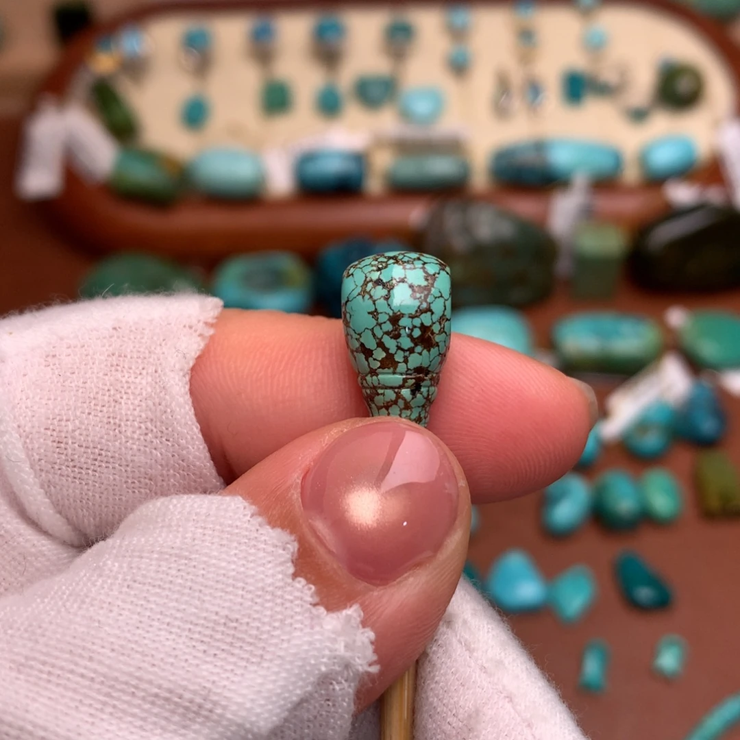 常***哥绿松石未镶嵌珠宝奇石
