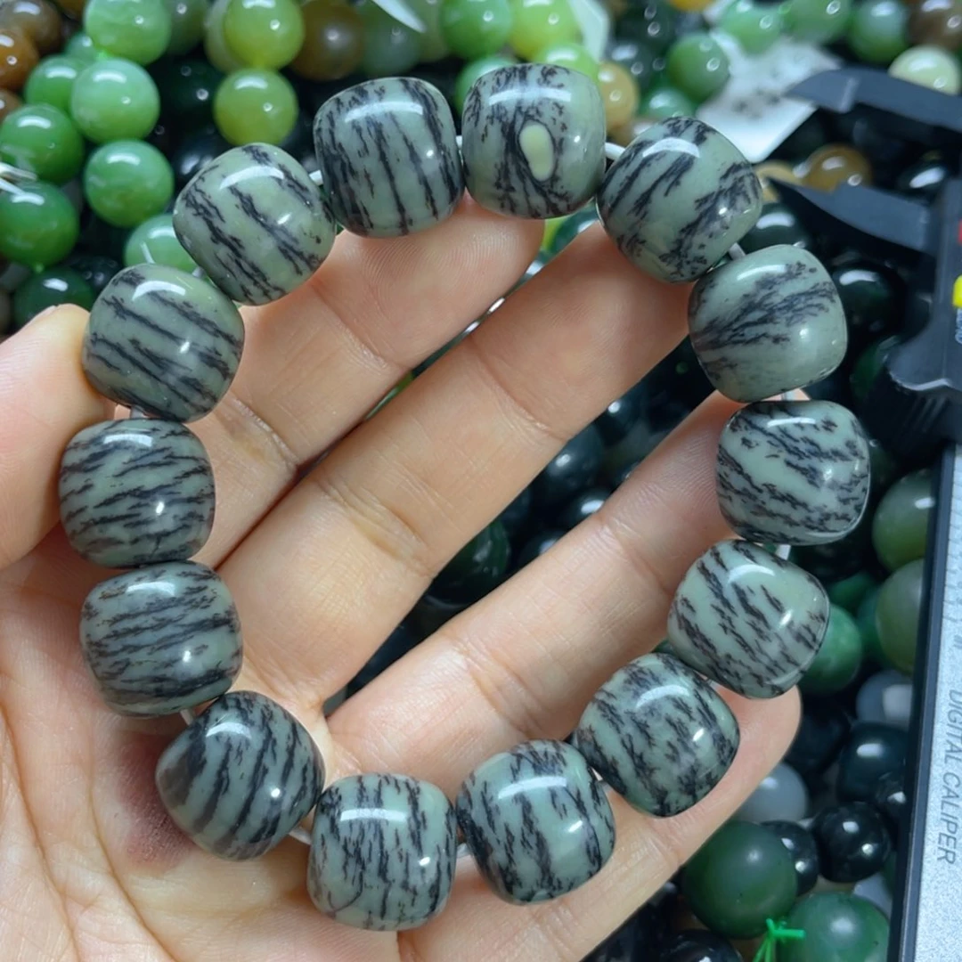 未镶嵌手链和田玉