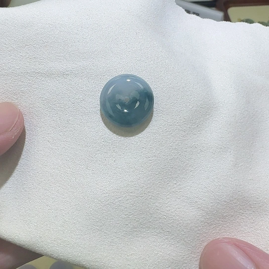 翡翠未镶嵌颈饰扣子