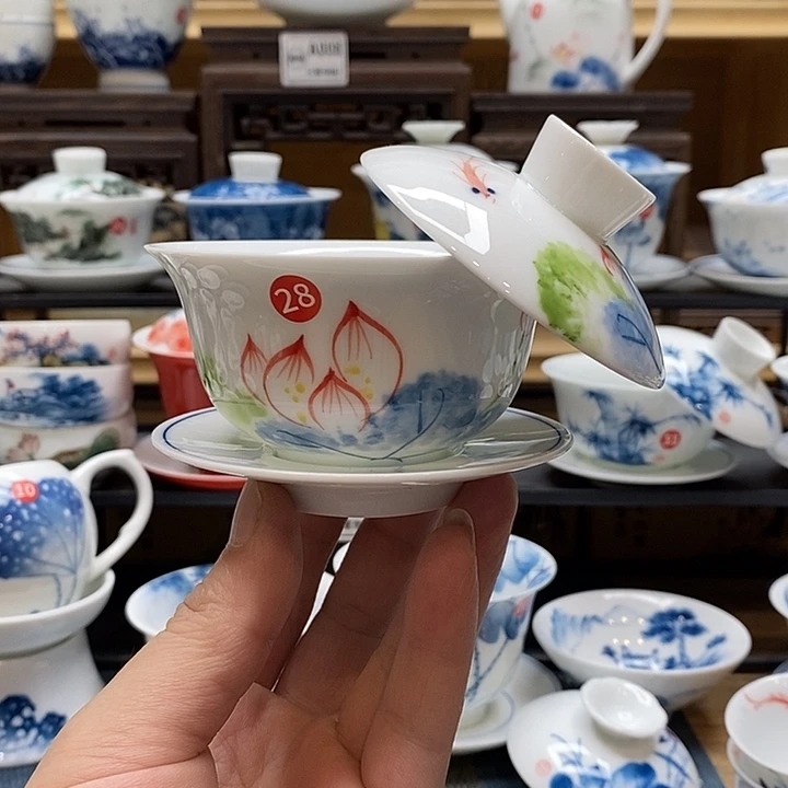 手绘微信瑕荷花盖碗