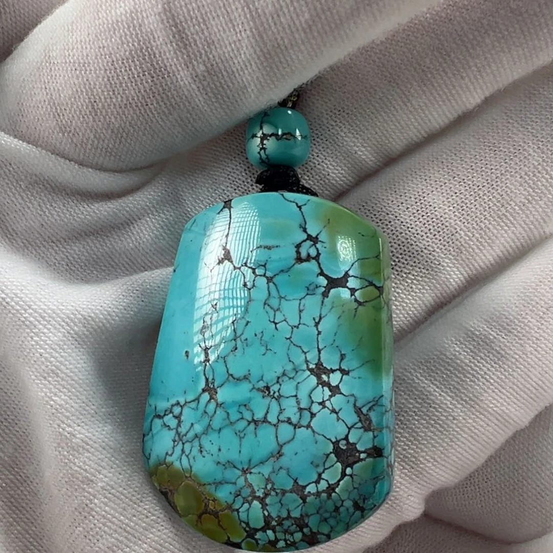 未镶嵌绿松石配饰?*