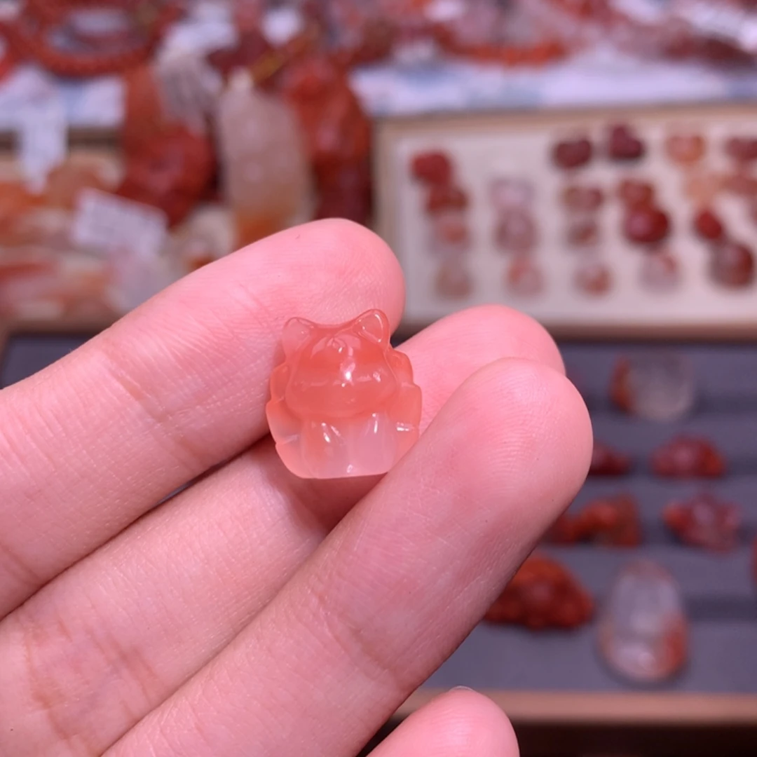 南红玛瑙未镶嵌珠宝半成品炸毛狐狸