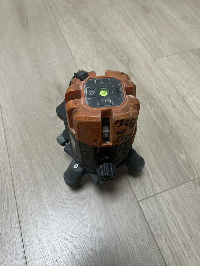 绿光五线强光高精度高亮红外线激光水平仪户外自动调平