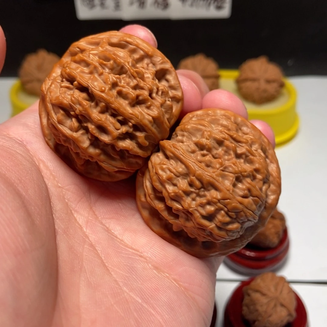 吊坠文玩核桃金麒麟45尺47